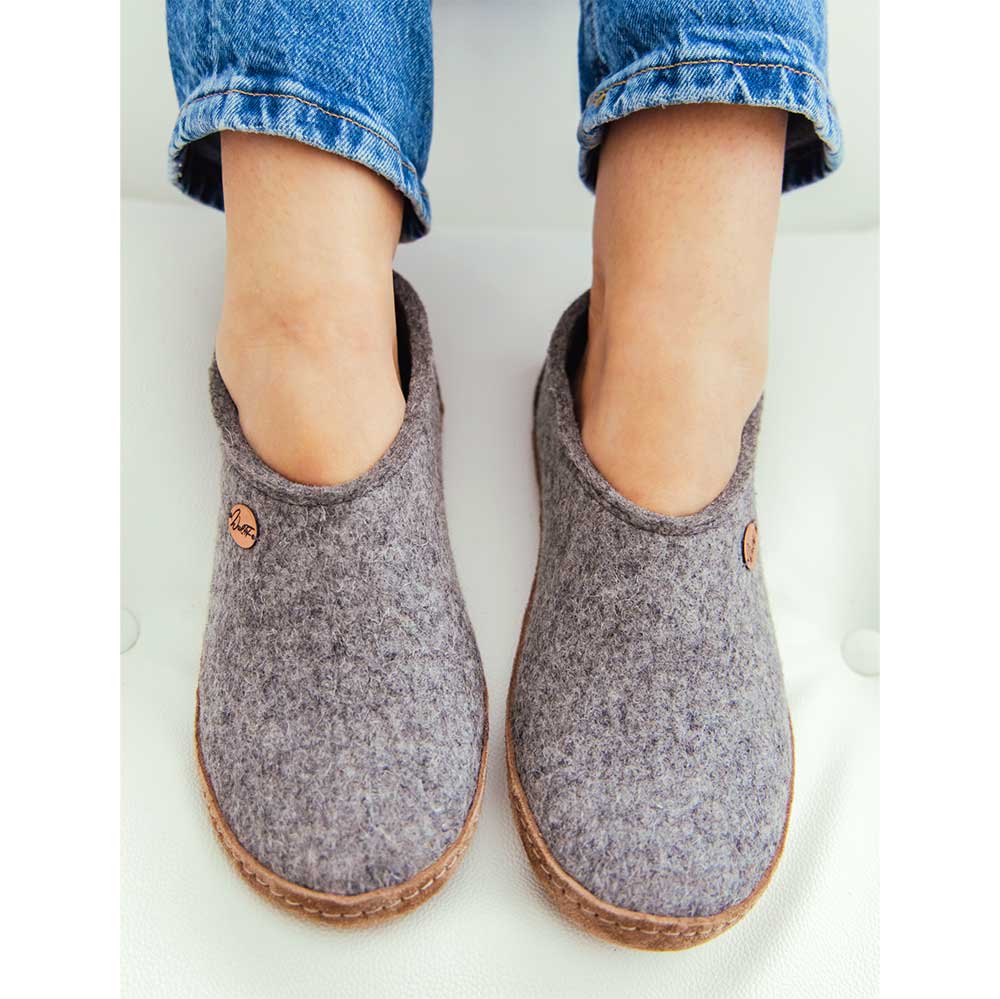 Hohe Filzhausschuhe Highland, hellgrau