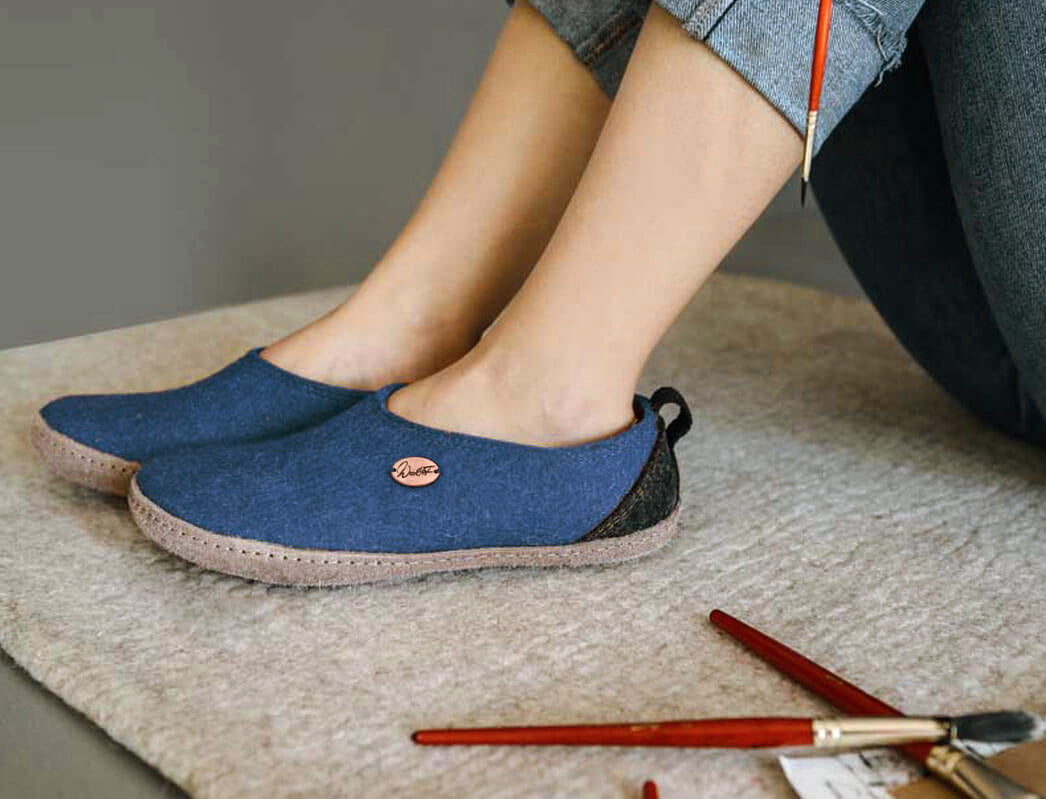 Hohe Filzhausschuhe Highland, blau