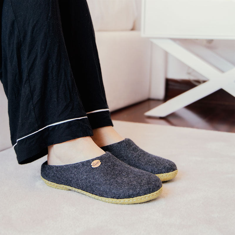 Filzpantoffeln mit Einlagen & Gummisohle Classic, graphit