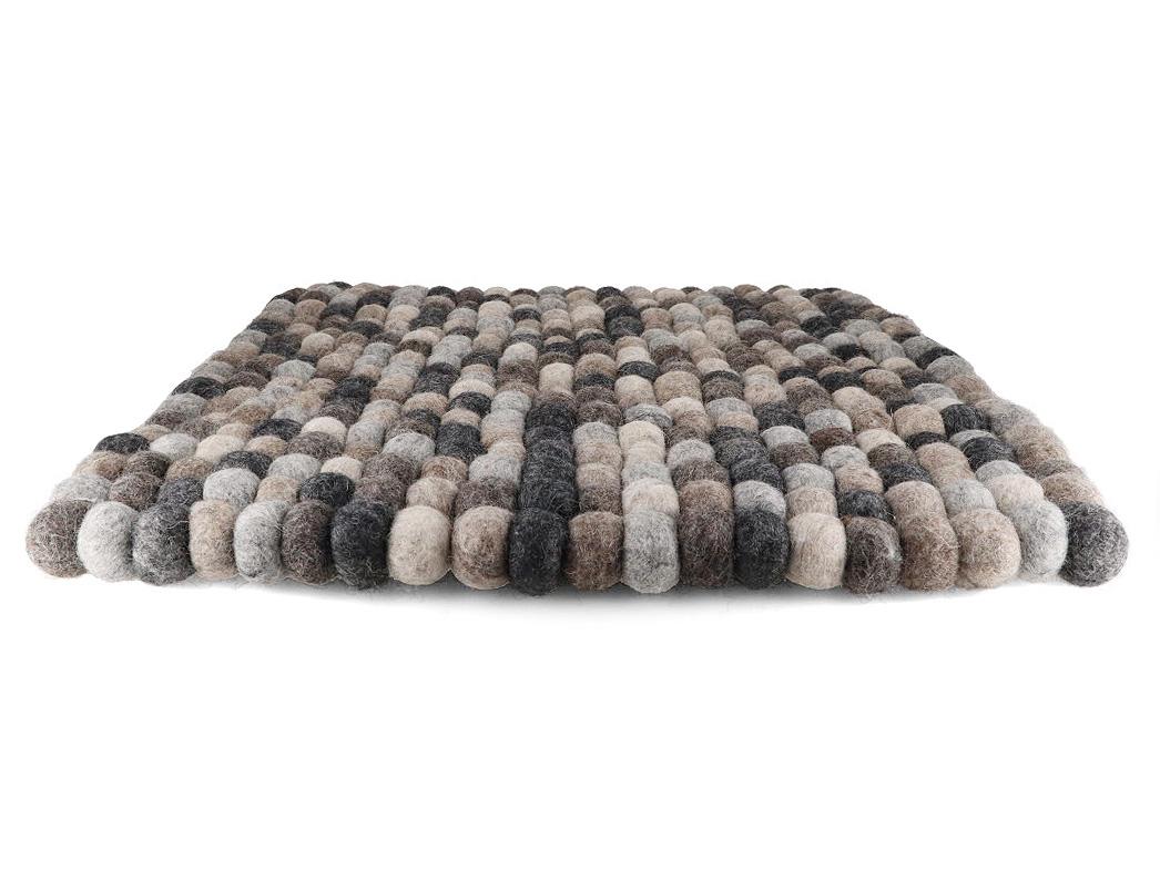 Filzkugeln Tischdeko, Filzunterlage, Sitzkissen 40x40cm quadratisch, grau