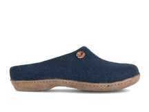1 classic-handgefilzte-pantoffeln-mit-einlegesohle-blau #farbe_blau