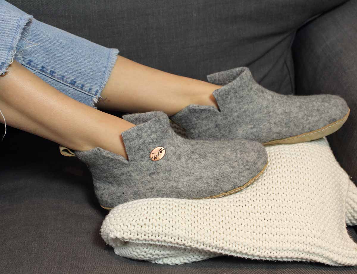 sohle yeti-handgefilzte-hohe-filzboots-dunkelrot #farbe_dunkelrot