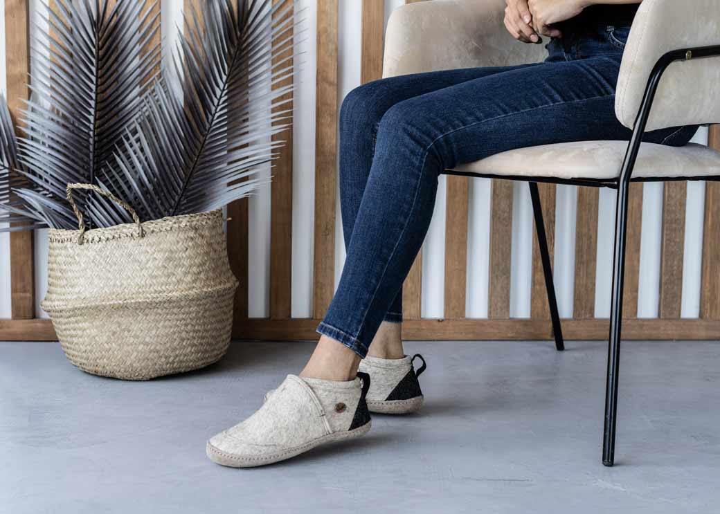 3 taiga-home-office-hausschuhe-beige #farbe_beige